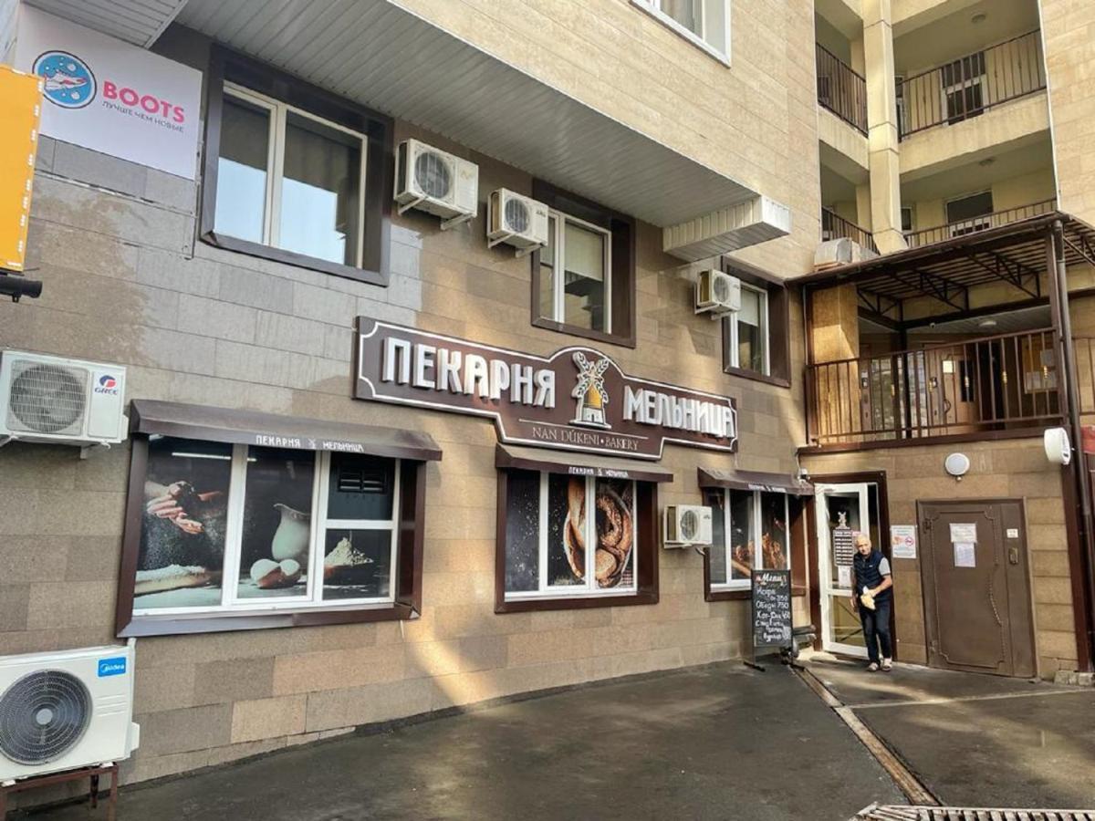 Студия New York В Самом Центре Города Apartment อัลมาตี ภายนอก รูปภาพ